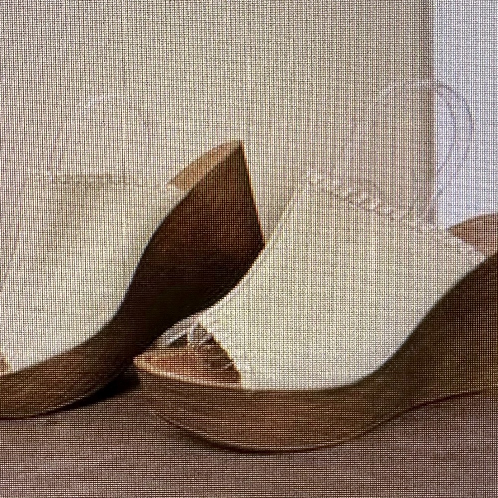 SUMMER! Mariella made in Italy whipstitch, NIB suede, wedge shoes, size 9.5
